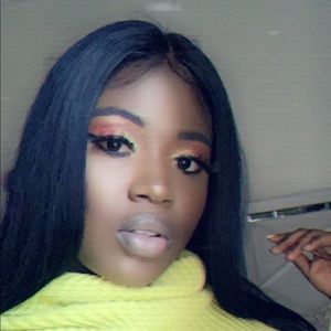 Meet your Posher, Gifty